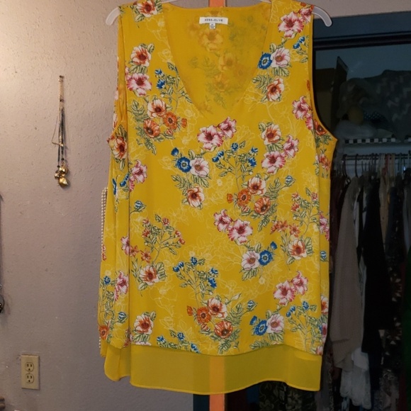 Rose & Olive Tops - ROSE +OLIVE BLOUSE PLUS SIZED 3X
